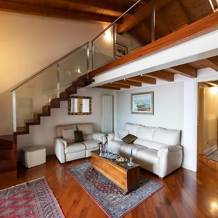 Romantic View House * Sulzano